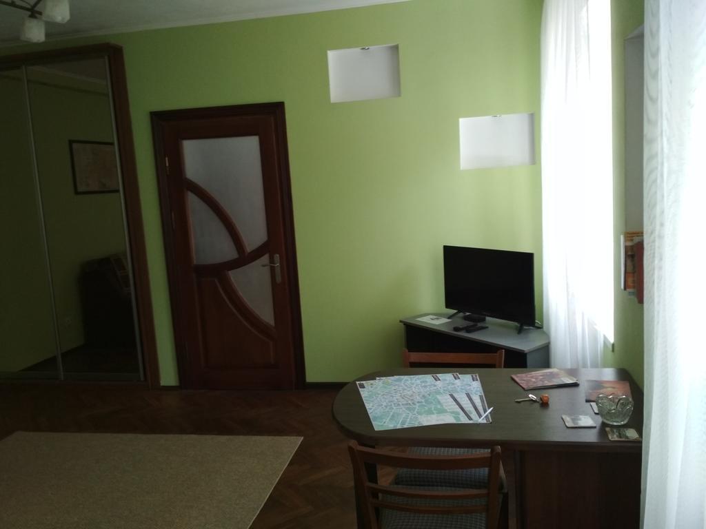 Like A Local Apartment ลวีฟ ภายนอก รูปภาพ